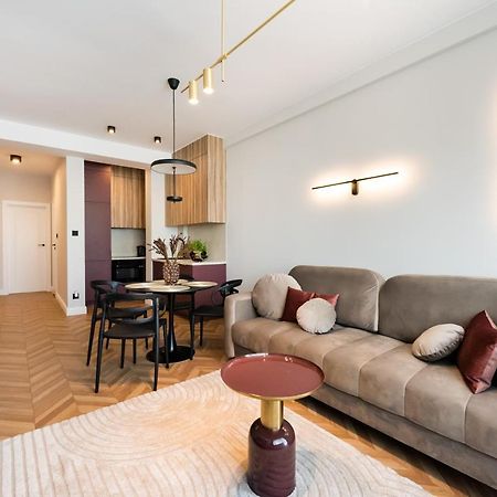 Remarkable City Centre Apartment Varsovia Exterior foto